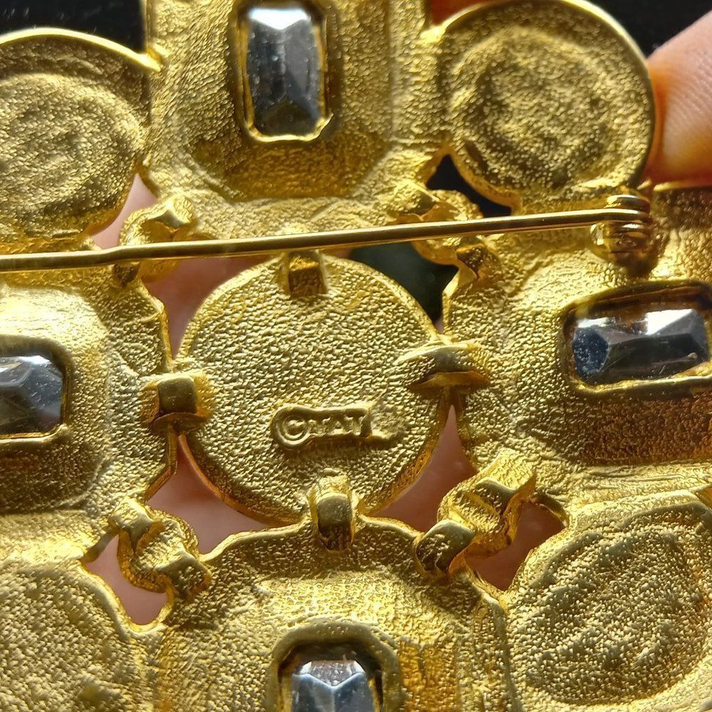 TAT marked pin - Picture 5 of 5